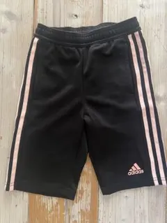 adidas アディダス ハーフパンツ 黒/ベビーピンク サイズ130 美品