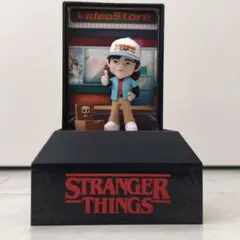 新品】ストレンジャーシングス ダスティン・ヘンダーソン フィギュア