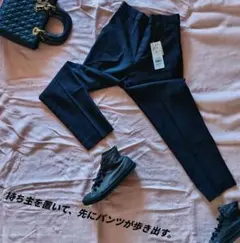 通年◎極上の肌触りと動きやすさ！GLOBAL WORK テーパードパンツ M 紺