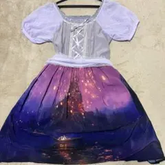 axes femme ラプンツェルコラボ半袖膝丈ワンピース