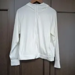 UNIQLO エアリズムXL ホワイト パーカー