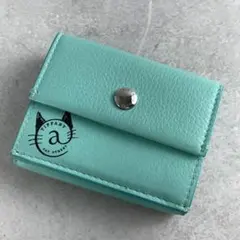 極美品✨ ティファニー キャットストリート 折財布 ティファニーブルー レザーのサムネイル