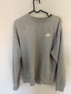 Nike グレー クルーネック トレーナー