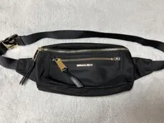 マイケルコース　MICHAEL KORS ブラック ボディバッグ