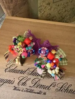 ハンドメイド くまさんとフクロウチャームの派手かわピアス ハンドメイド