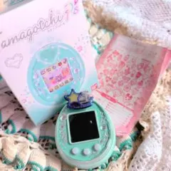 【たまごっちぴーす】バンダイ Tamagotchi P's ミントグリーン　箱 たまごっちぴーす】バンダイ Tamagotchi P's ミントグリーン 箱