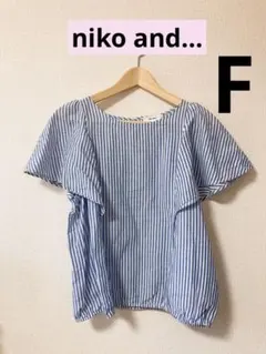 ニコアンド ストライプ トップス F ブルーのサムネイル