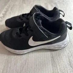 NIKE キッズ スニーカー ブラック 18cm