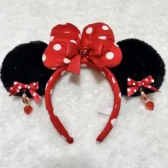 ディズニー　カチューシャ　イヤリング　赤　レース　ミニー　ファンダーランド　ラメ