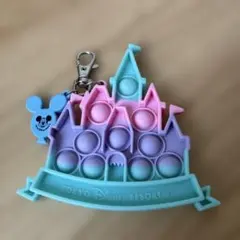 ディズニーリゾート　シンデレラ城　プッシュポップ　キーチェーン