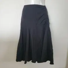 黒 フレアロングスカート ウエスト66cm