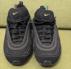 Item thumbnail for item 7da47fb6-90ad-4d49-81d3-95c968b8e8b8