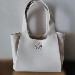 CLATHAS トートバッグ アイボリーのサムネイル