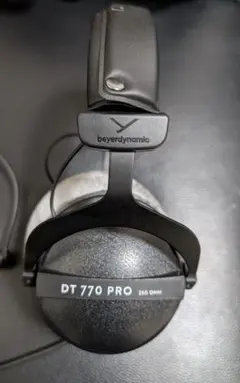 beyerdynamic DT880 PRO 250Ω + 純正イヤーパッド - メルカリ