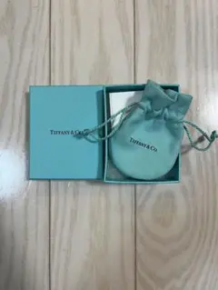 Tiffany & Co. ギフトボックスと巾着