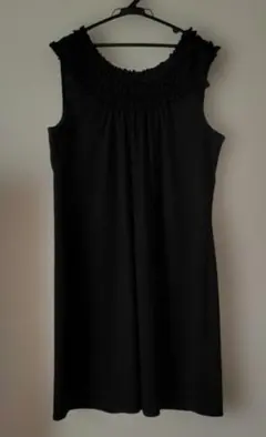 大きいサイズ 黒ジャンパースカート