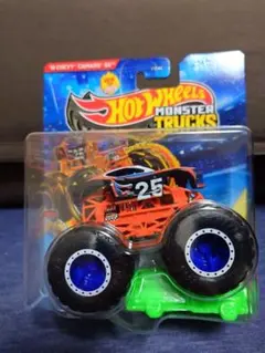 ホットウィールモンスタートラック '18 Chevy Camaro SSカマロ