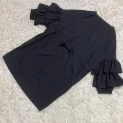 極美品　ミニ丈スプリングコート　黒　袖フリル　ジップアップ　ウエストゴム XL
