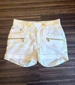 マーク&ロナ ショートパンツ 白のサムネイル