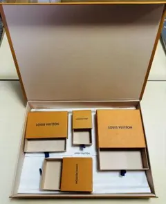 LOUIS VUITTON ギフトボックス オレンジ