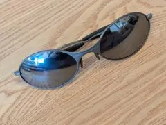 Item thumbnail for item d73549a3-9ac3-4f58-8c81-6274c5d08d09