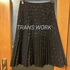 美品　トランスワーク　TRANS WORK ミモレ丈　プリーツスカートサイズ40のサムネイル