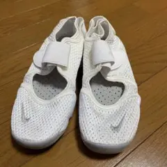 Nike キッズシューズ ホワイト 4Y