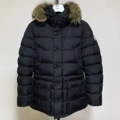 極美品　モンクレール　CLUNY クルーニー　1 黒　リアルファー　5D434のサムネイル