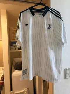 新品　4XL　リバプールFC テラスアイコン ジャージ　ホワイト　ストライプのサムネイル