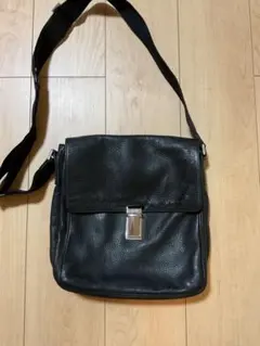 Item thumbnail for item c1ec276b-f343-40ae-884e-c0597dc70cb9