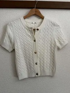 GU アイボリー ケーブル編み 半袖ニット M