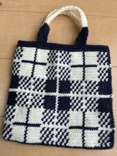 Item thumbnail for item ebc437a6-fce6-4f77-ae0e-798d1843f352