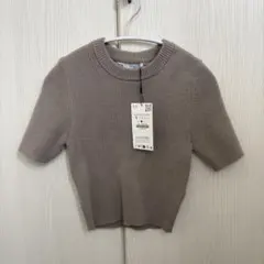 ZARA 新品未使用 半袖 ニットトップス Sサイズ