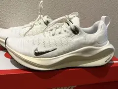 NIKE ナイキランニングスニーカー　24cm 新品