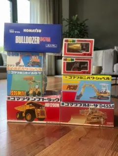 非売品 トミカ 赤箱70 コマツ ブルドーザ D65A 金メッキ - メルカリ
