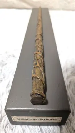 Item thumbnail for item 64b460df-a1bf-4d61-9671-e75963c8d23b