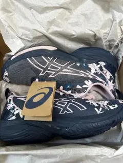 SWIFT ACE asics バッシュ　バスケットボールシューズ　ニューカラー