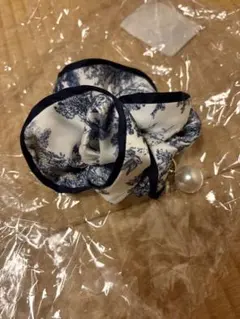 スナイデルホーム　シュシュ　トワルドジュイ柄　ネイビー　パール