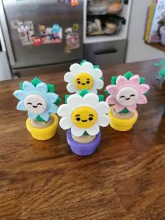 【ガチャスタイル】お花のミニフィギュア ランダム1個販売 カワイイのサムネイル