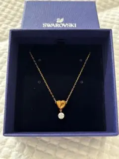 Swarovski ゴールド ハート ネックレス