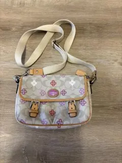 COACH シグネチャーフラワーパターン ショルダーバッグ