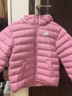 NIKE ナイキ マイクロダウン アウター ジュニアサイズ ピンク - メルカリ