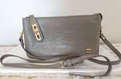 LA BAGAGERIE クロコ型押し ショルダーバッグのサムネイル
