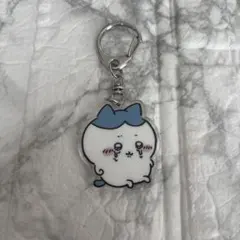 ちいかわ アクリルキーホルダー ハチワレ