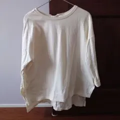 ビームスハート　アイボリー　カットソー