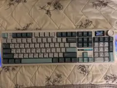 AULA F108 PRO キーボードのサムネイル