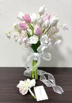 ウェディングブーケ(チューリップ&スイートピー)