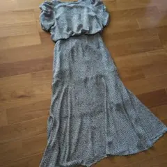 花柄ロングワンピース