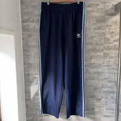 Item thumbnail for item 36770779-e9c4-4d9a-af03-21525ee4fd7f