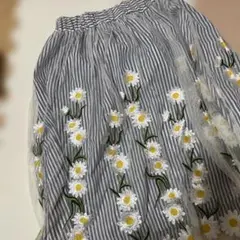 ストライプ柄 花柄刺繍 フレアスカートのサムネイル